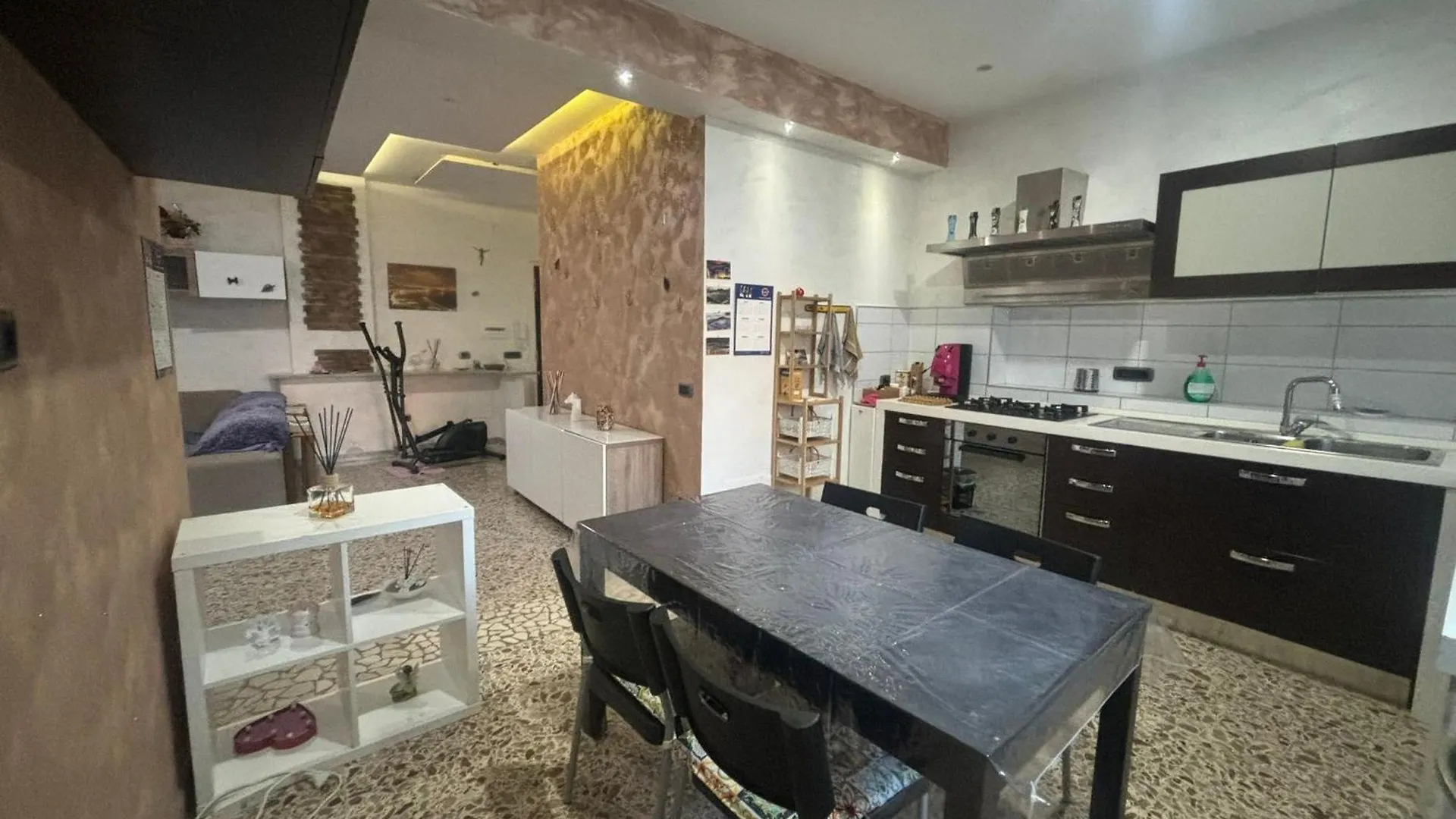 Casa Rosaria Apartment Naples Italy